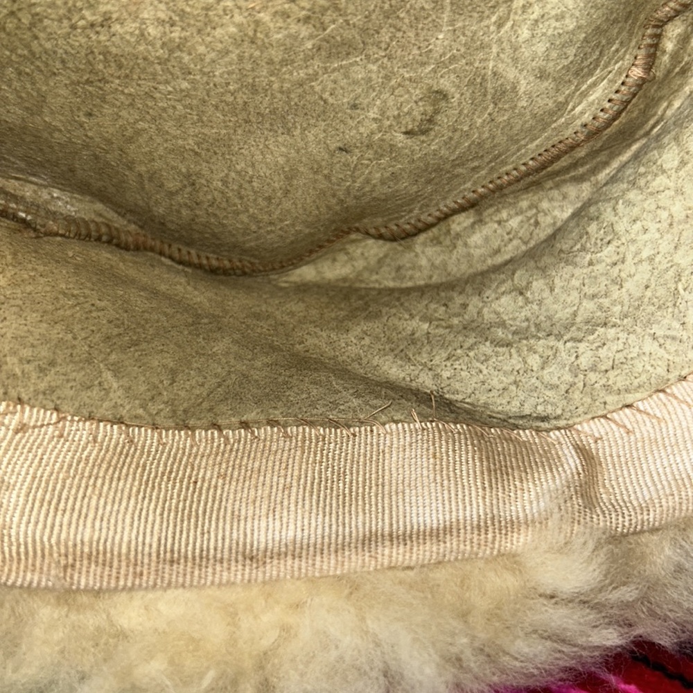 Vintage Handcrafted Genuine Sheepskin Hat - Picture 8 of 9